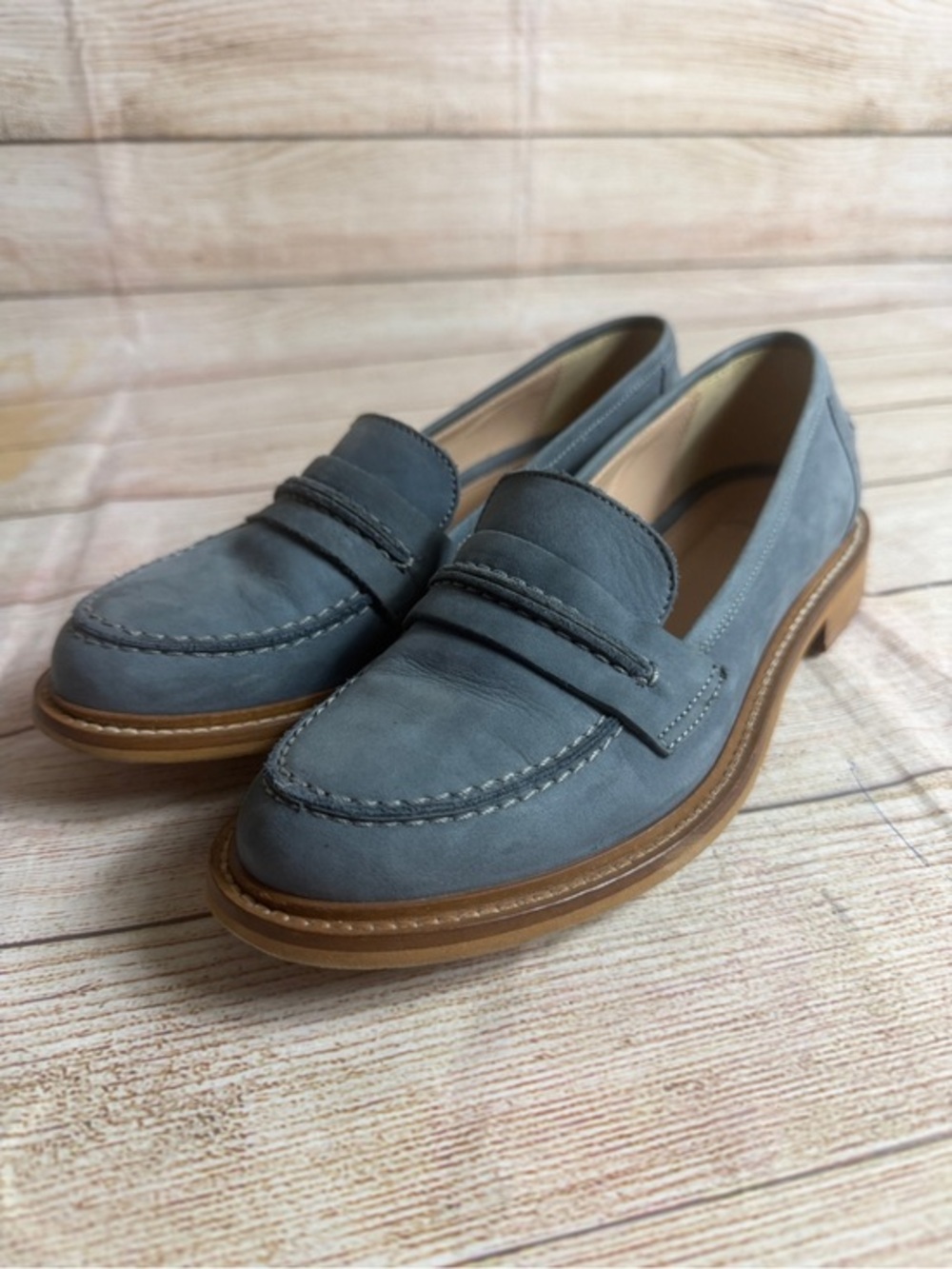 Bata periwinkle blue leather loafer. Size 37 6.5.